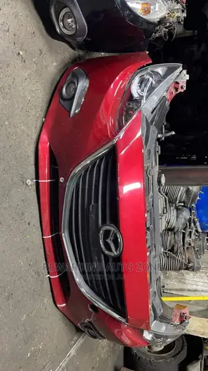 Mazda Axela 2015 Nosecut.