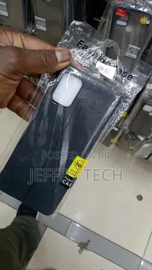 Samsung A71 Autofocus Luxury Back Cover