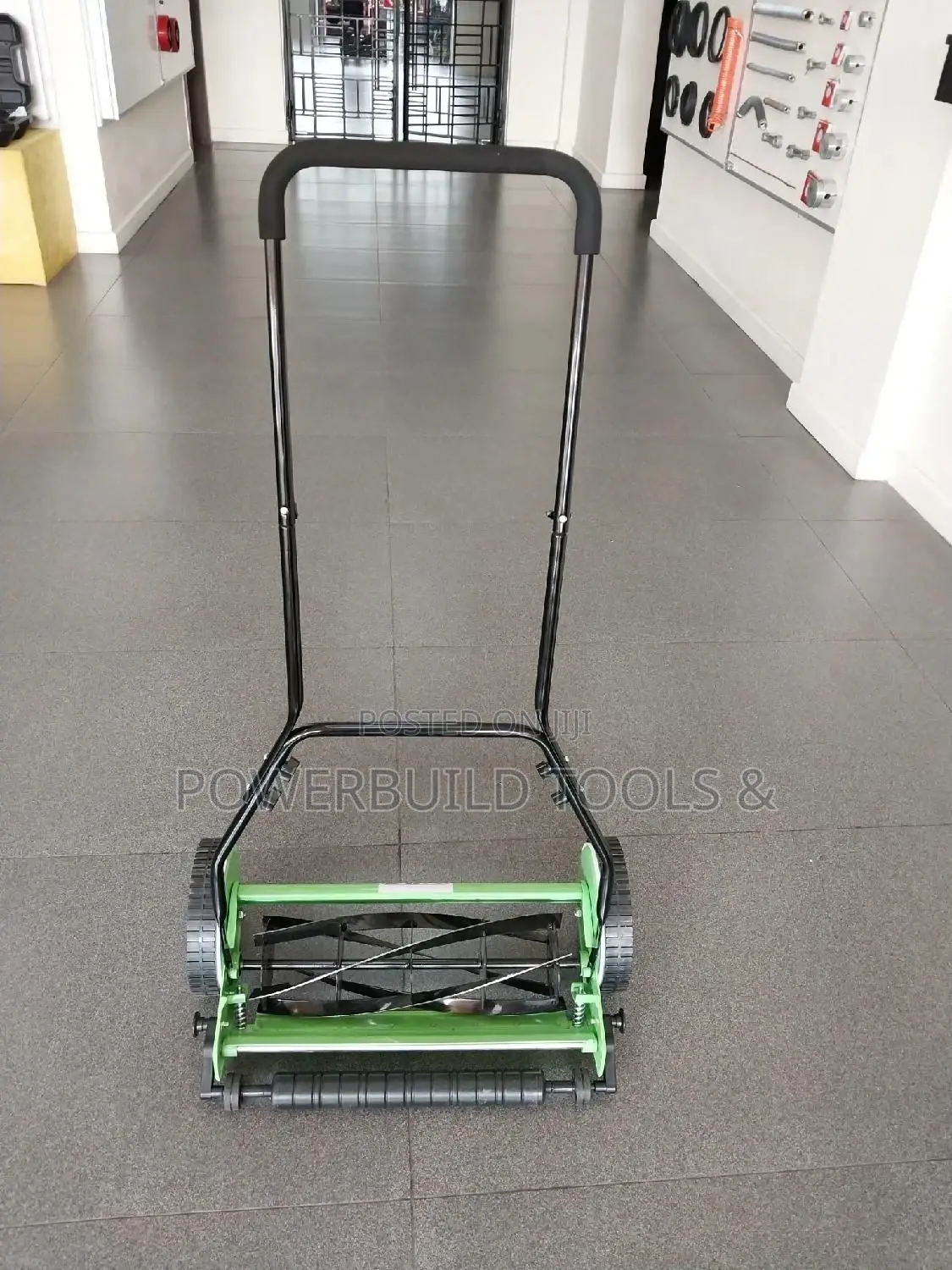 18" Manual Size Lawnmower