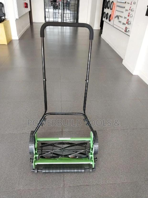 18" Manual Size Lawnmower - thumbnail 3