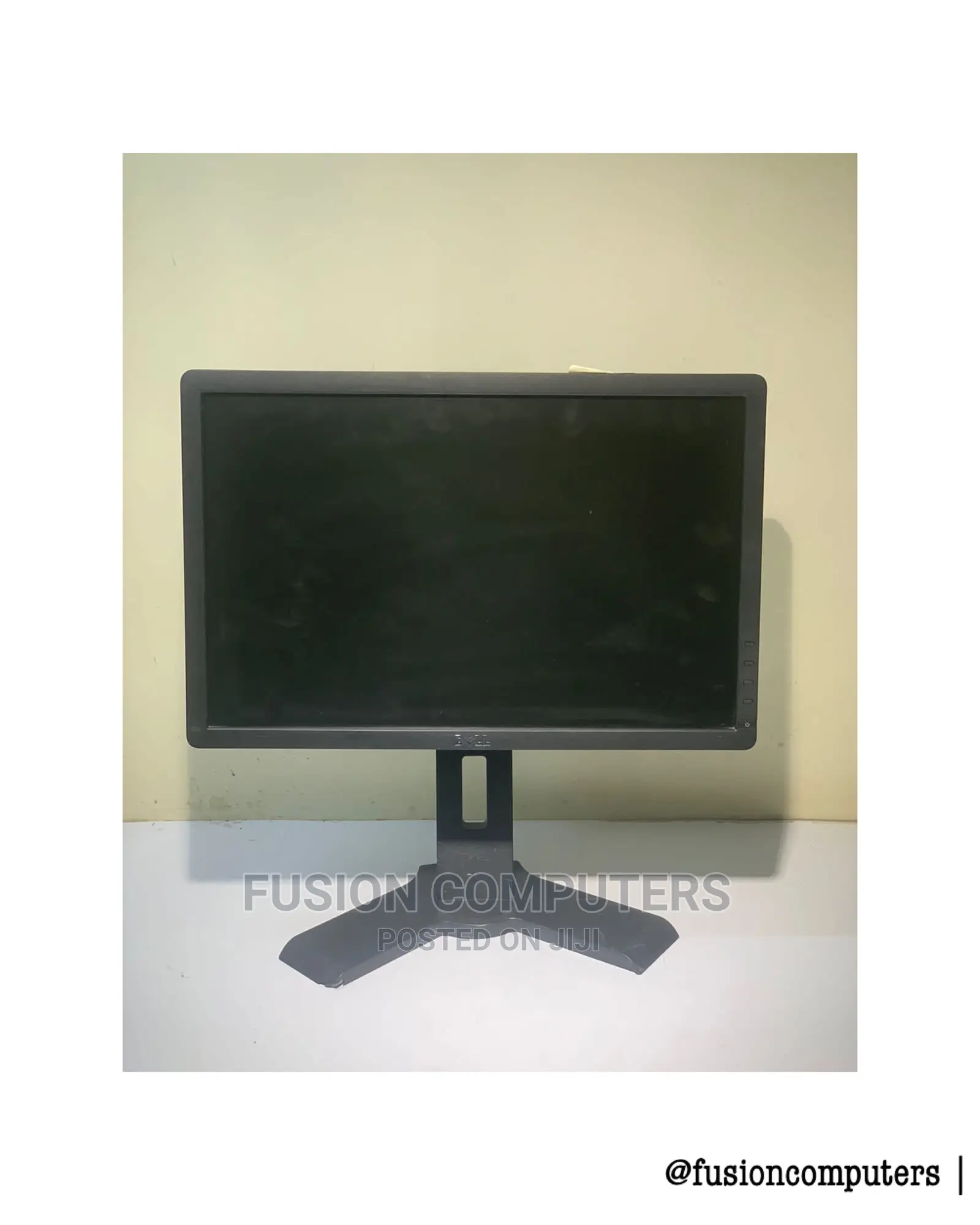 Dell Monitor 19 Inch Stretch LED
