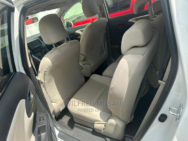 Toyota Wish 2016 White - thumbnail 3