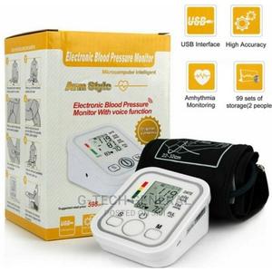 Generic Blood Pressure Monitor - main view