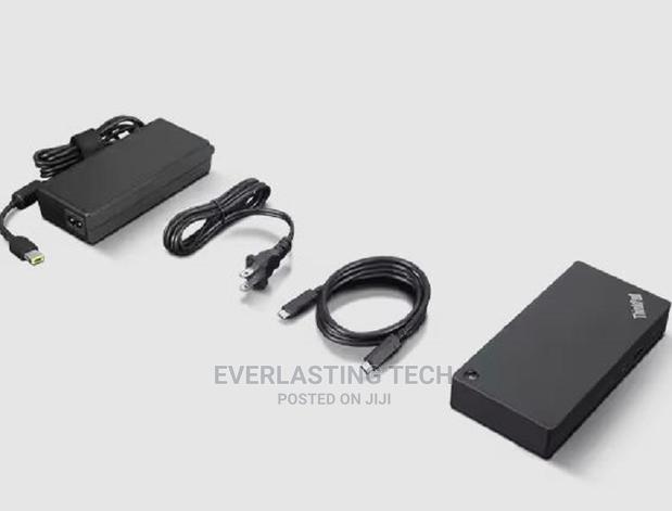 Lenovo USB C Universal Dock - main view