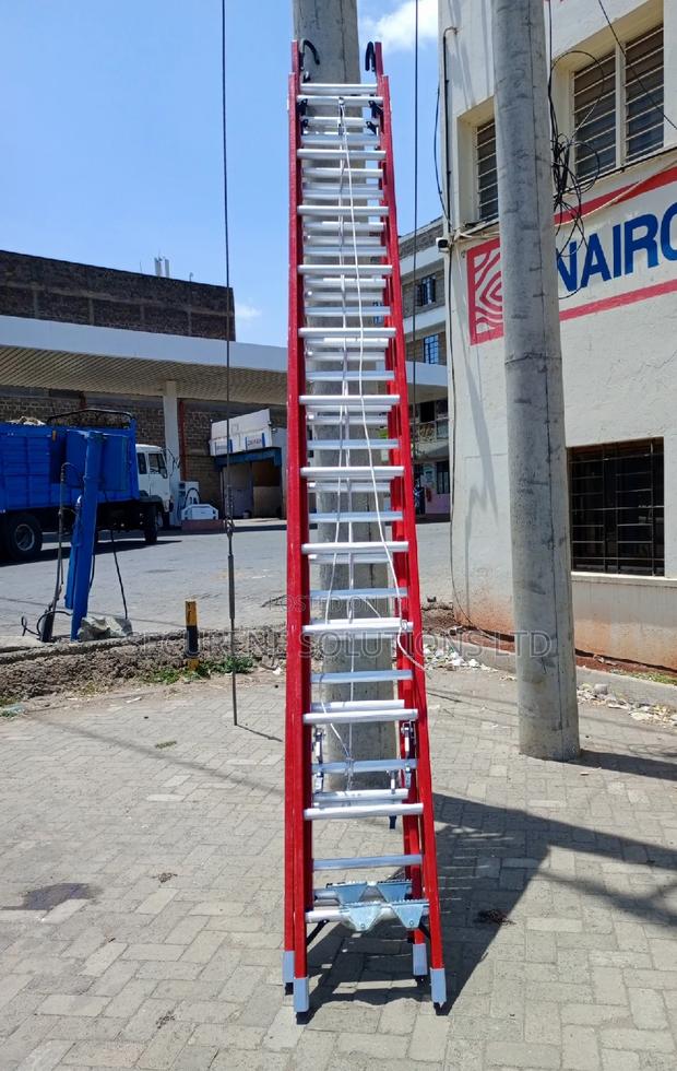 Fibre Glass Double Extension Ladder 24ft - main view