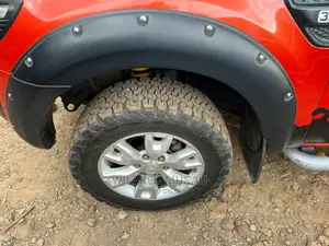 Ford Ranger 2014 Orange