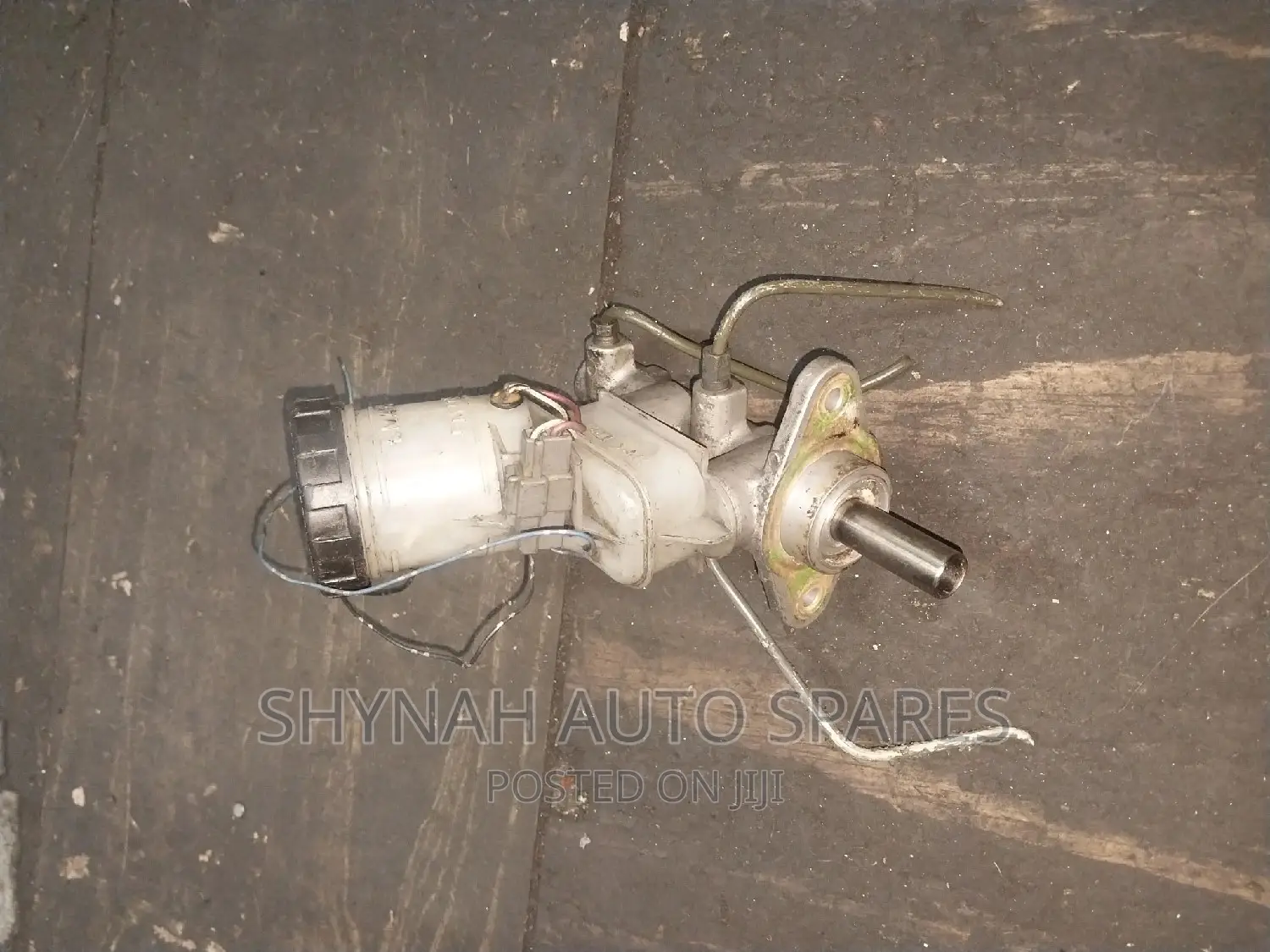 Brake Master Cylinder Only Toyota Duet