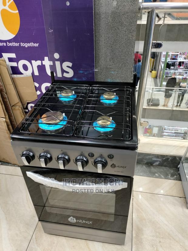 4 Gas Standing Cooker With Oven;