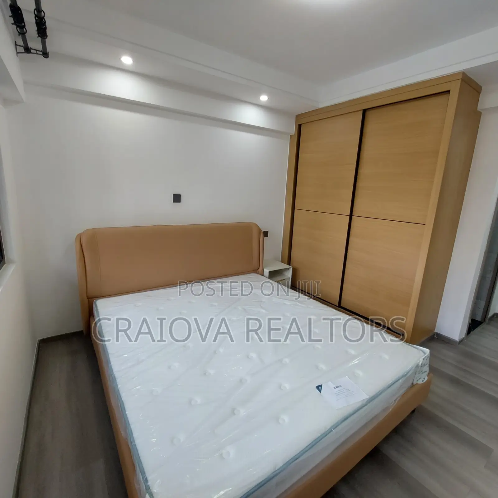 2bdrm Apartment in Valley Arcade for Sale
