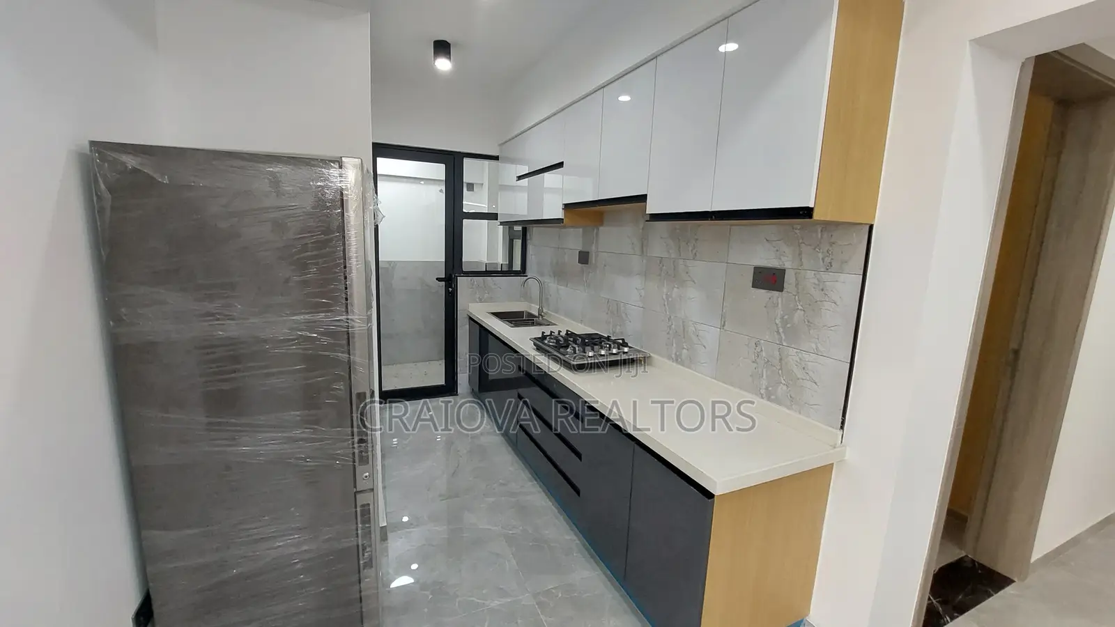 2bdrm Apartment in Valley Arcade for Sale