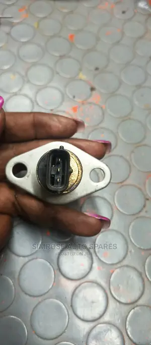 Mitsubishi Gallant/Io Fuel Pressure Sensor.