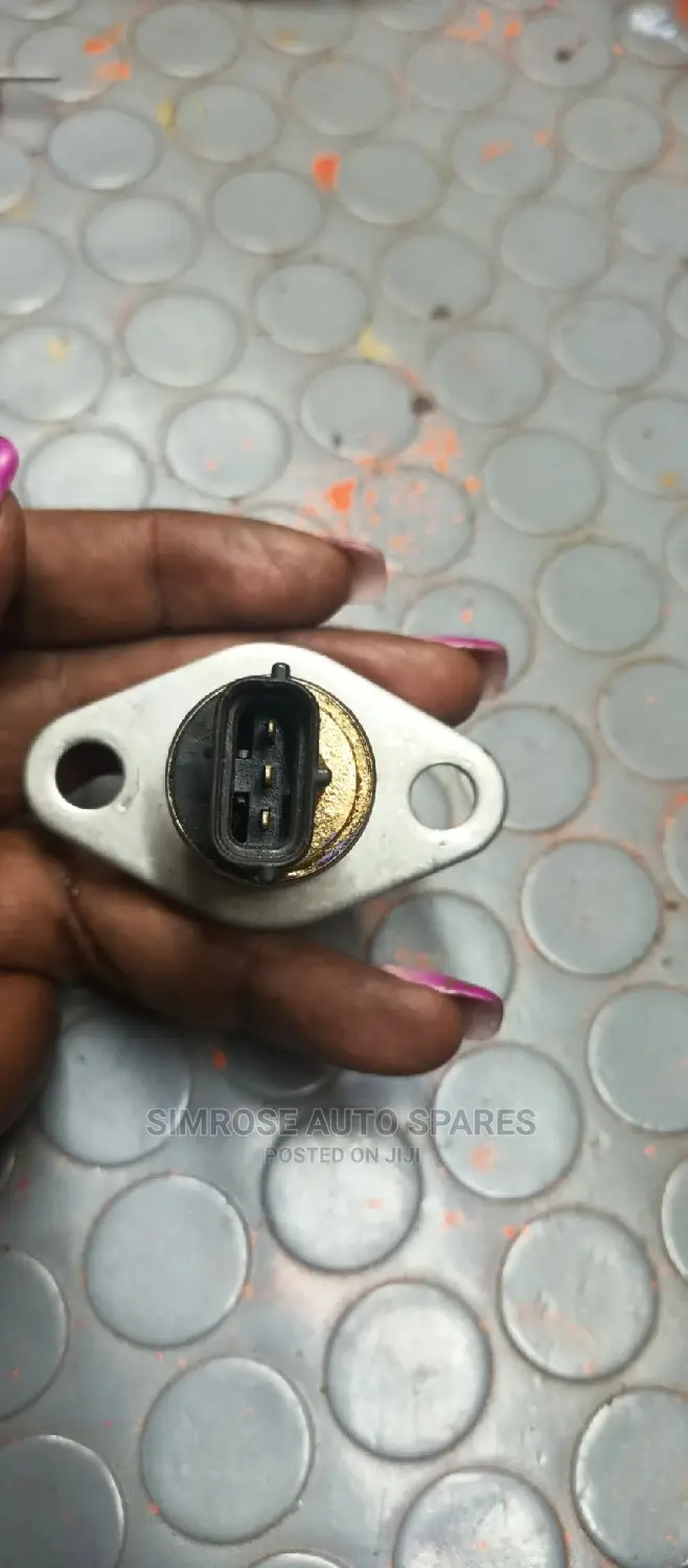 Mitsubishi Gallant/Io Fuel Pressure Sensor.