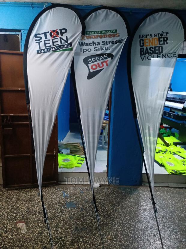 Tear Drop Flags and Stands