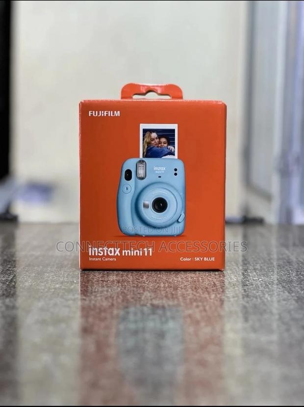 Fujifilm Instax Mini 11 Instant Camera - main view