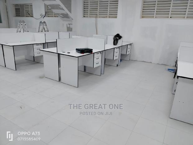 Four Ways Station Desk