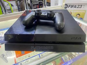 Playstation 4 Standard - thumbnail 2