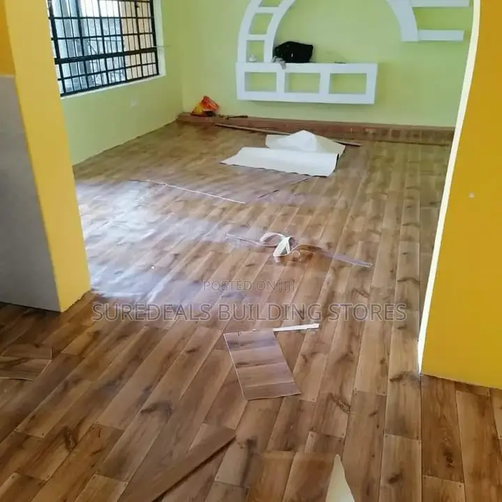 Mkeka Wa Mbao/Pvc Vinyl Flooring Sheet