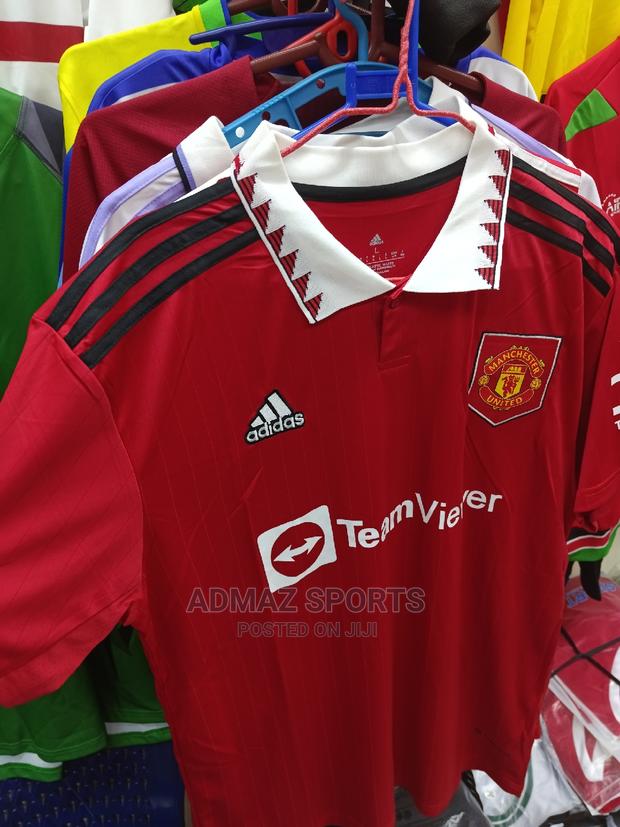 Manchester United Jersey - main view