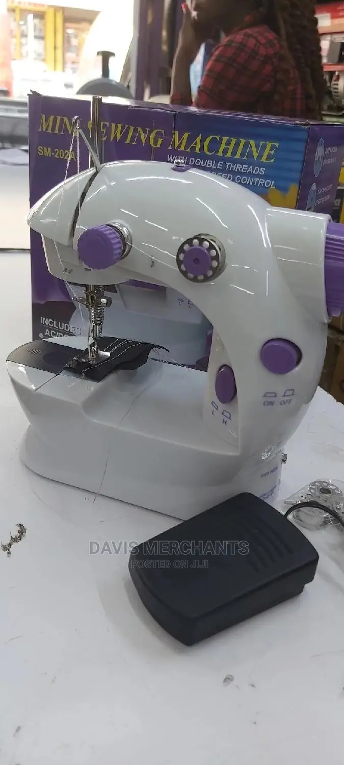 Mini Sewing Machine