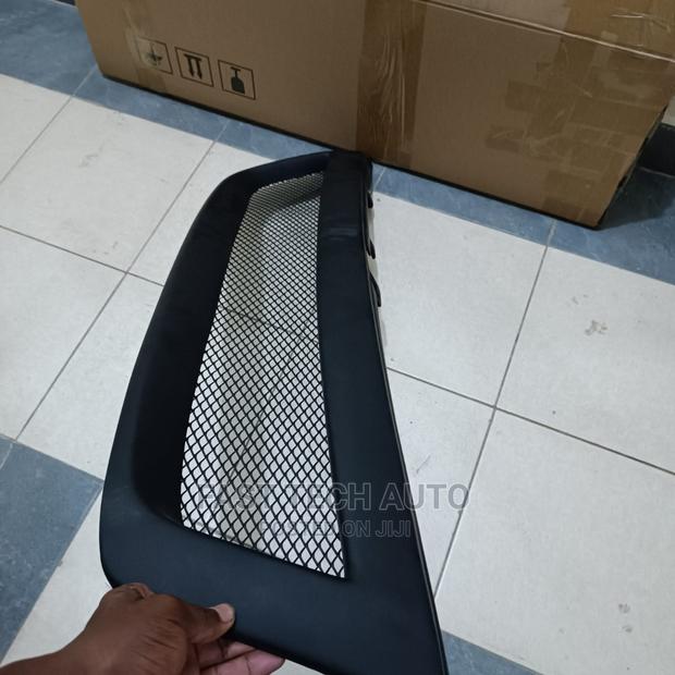 Subaru Sh5 Mesh Grill