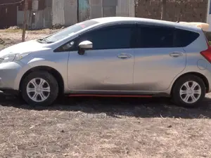 Nissan Note Side Skirts