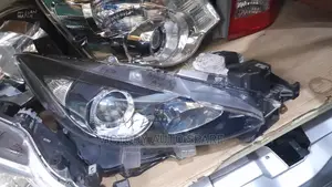Mazda Axela 2014/2015 Non Xenon