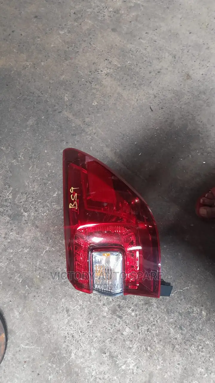 Subaru Bs9 Taillight/Backlight Outback