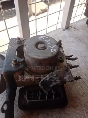 Abs Pump Vitz (52130)