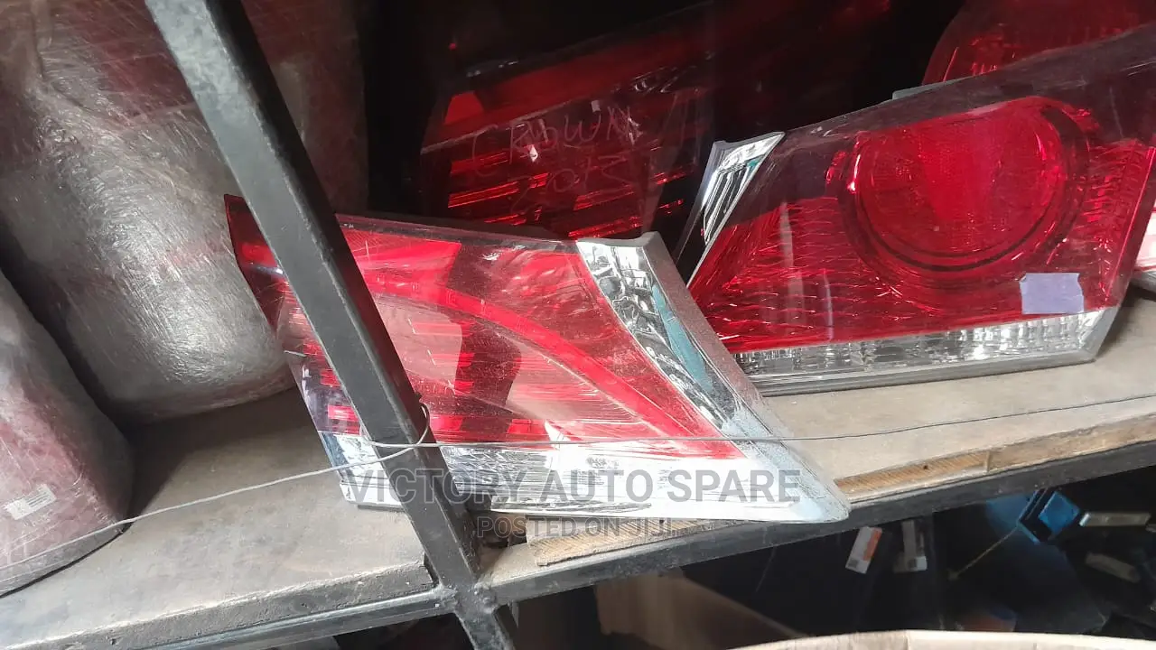 Crown Taillight 2014/2015