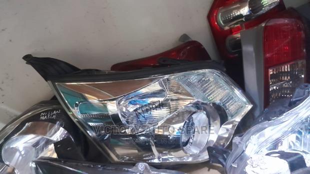 Noah 2012/2013 Headlight Xenon