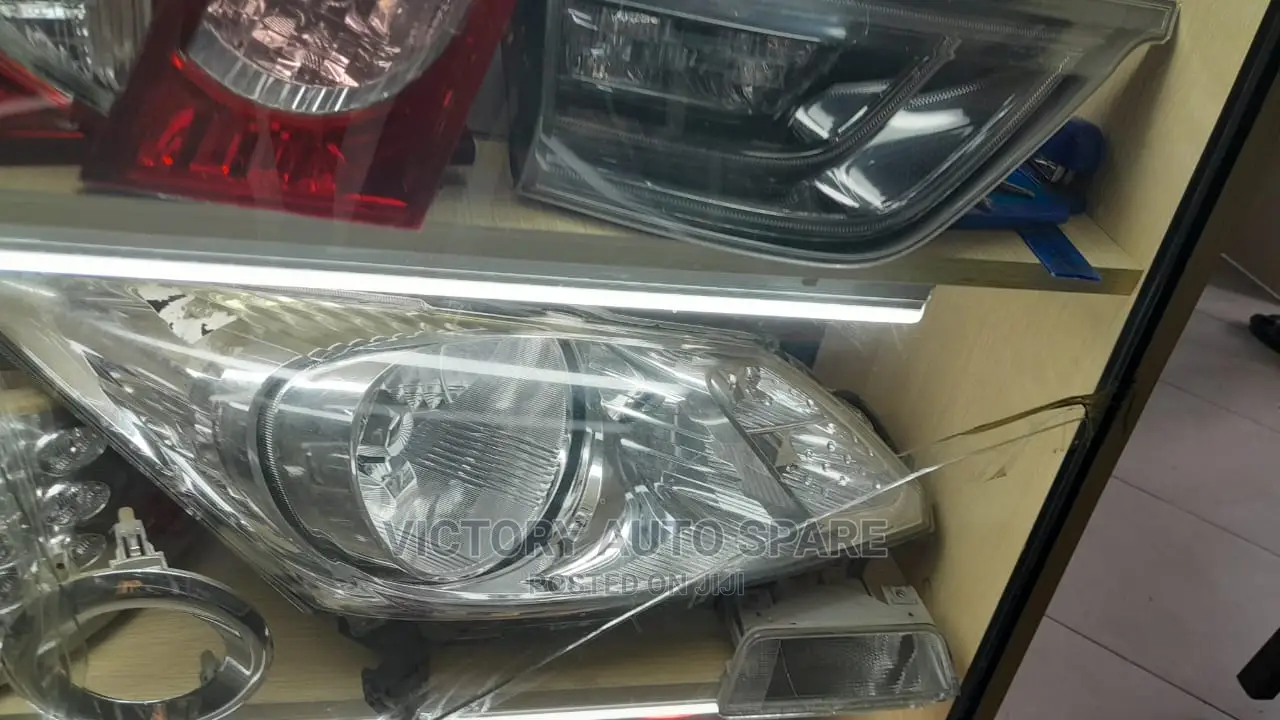 Unknown Headlight