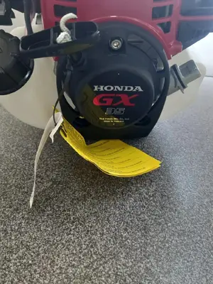 Honda 4 in 1 Brush Cutter With Gx35 Engine.