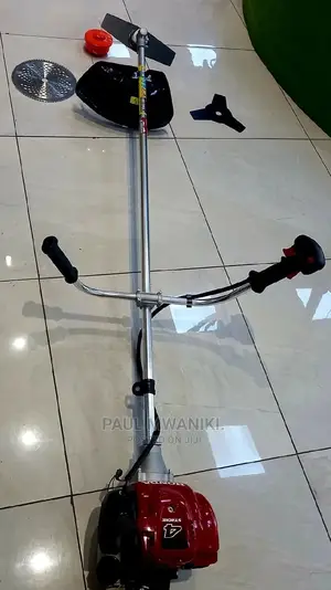 Honda 4 in 1 Brush Cutter With Gx35 Engine.