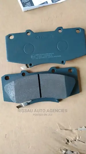 Toyota Hilux Vigo Genuine Asimco Brake Pads KD2389.