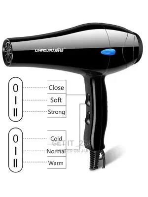 *Deliya Blow-Dry With Accessories*