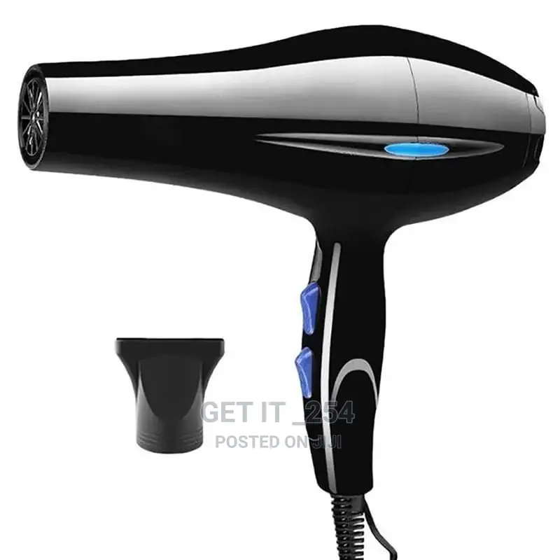 *Deliya Blow-Dry With Accessories*