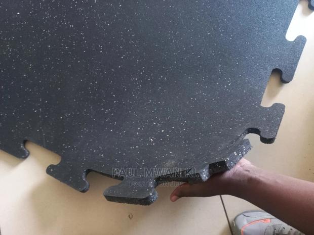 EPDM Rubber Tiles 15mm Black With 15% White Specks