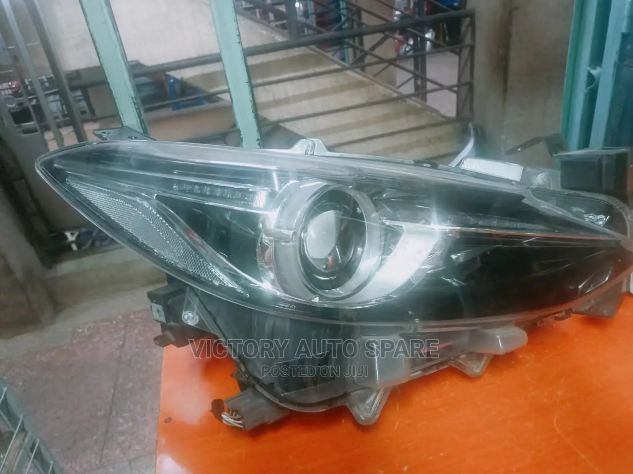 Axela Headlight Xenon 2014/2015
