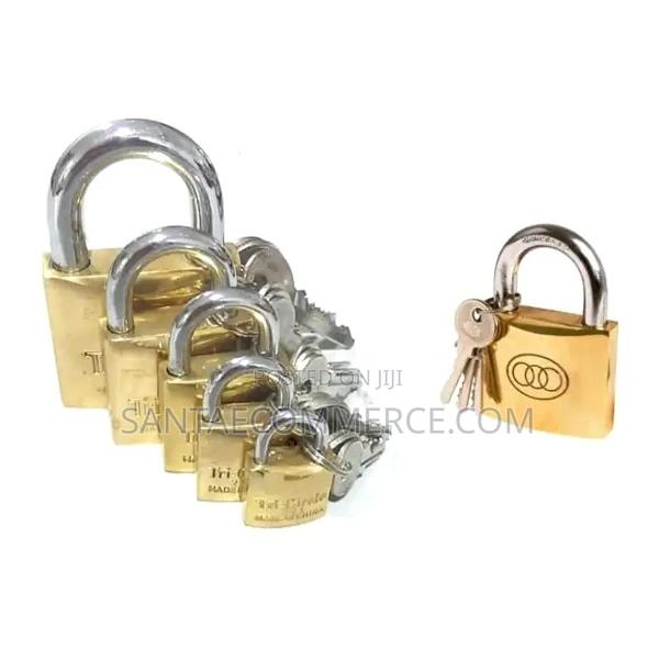 Tri-Circle Padlock