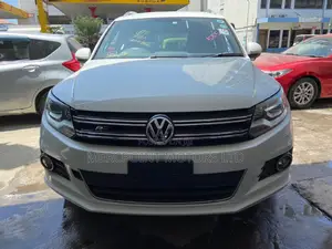 Volkswagen Tiguan 2015 White