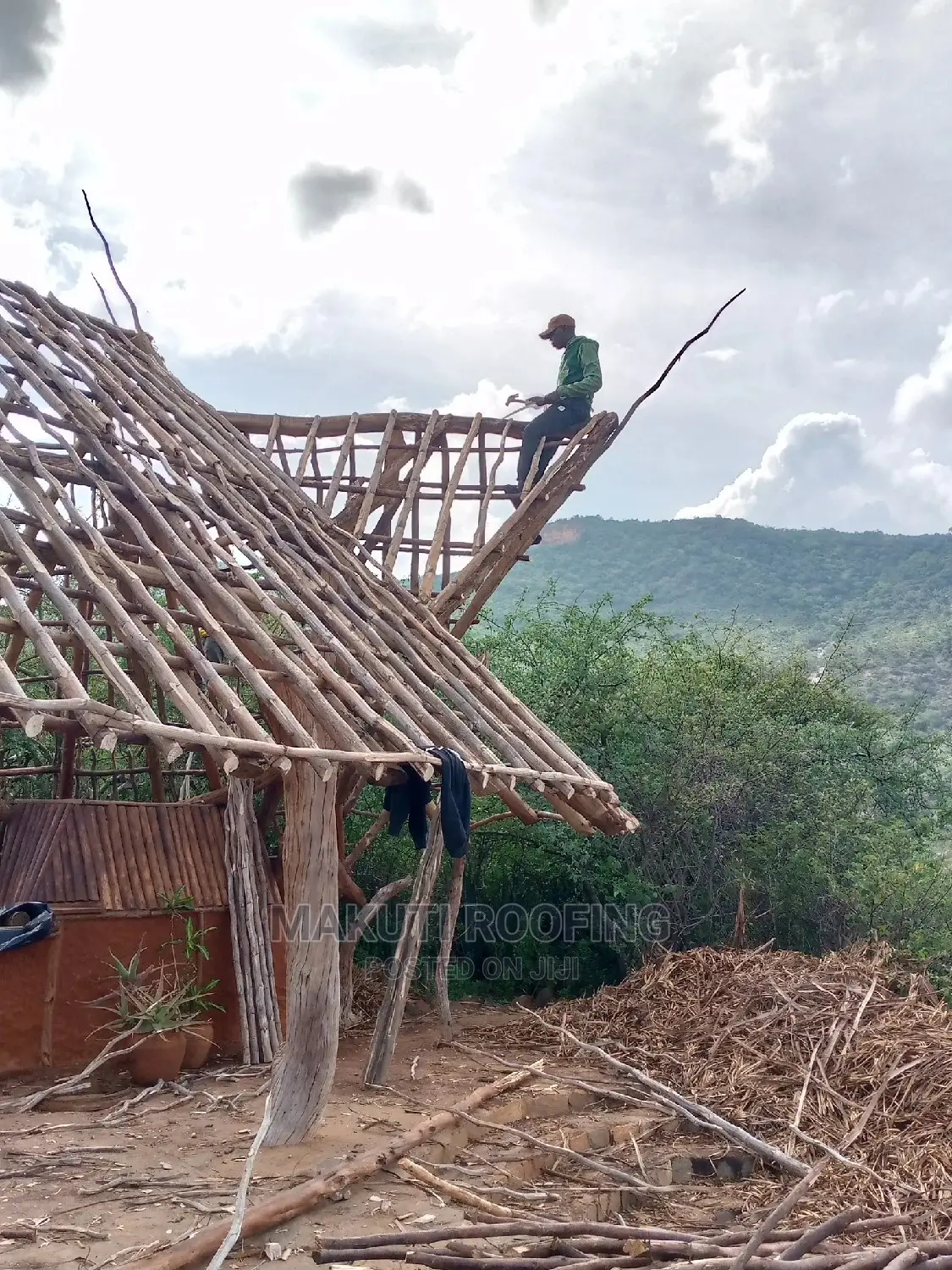 Makuti Roof Construction and Repair
