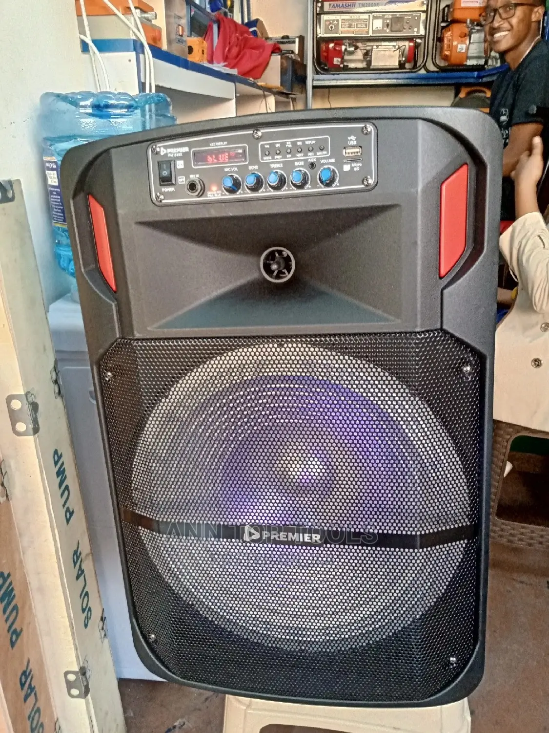 Premier Portable Speaker+2 Microphones