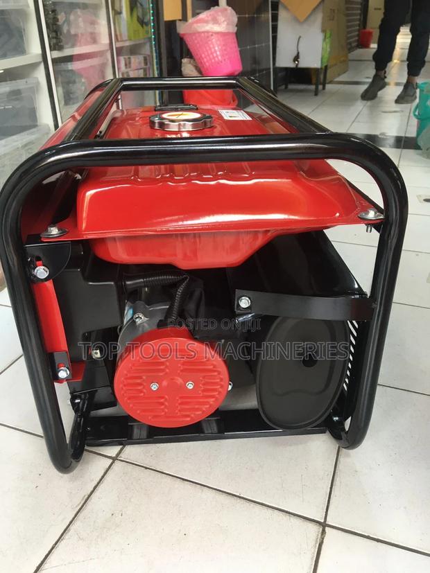 Honda 5.5kva Gasoline Generator - thumbnail 3