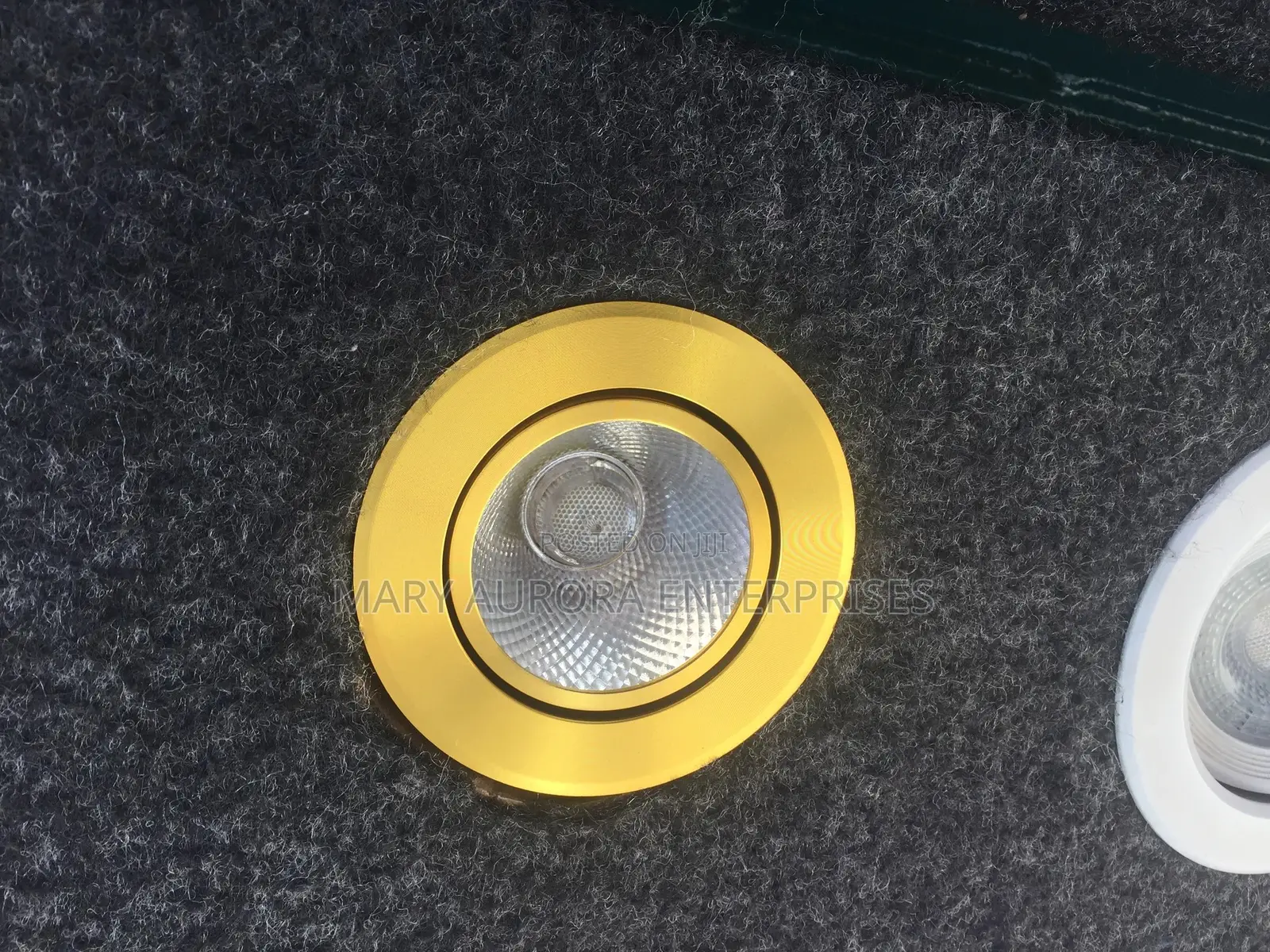 Downlighters