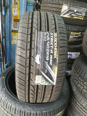 245/40r18 Blackhawk Tyre