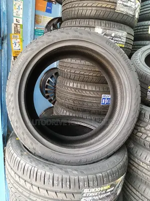245/40r18 Blackhawk Tyre