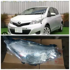 Toyota Vitz Jewela 2012 Headlight