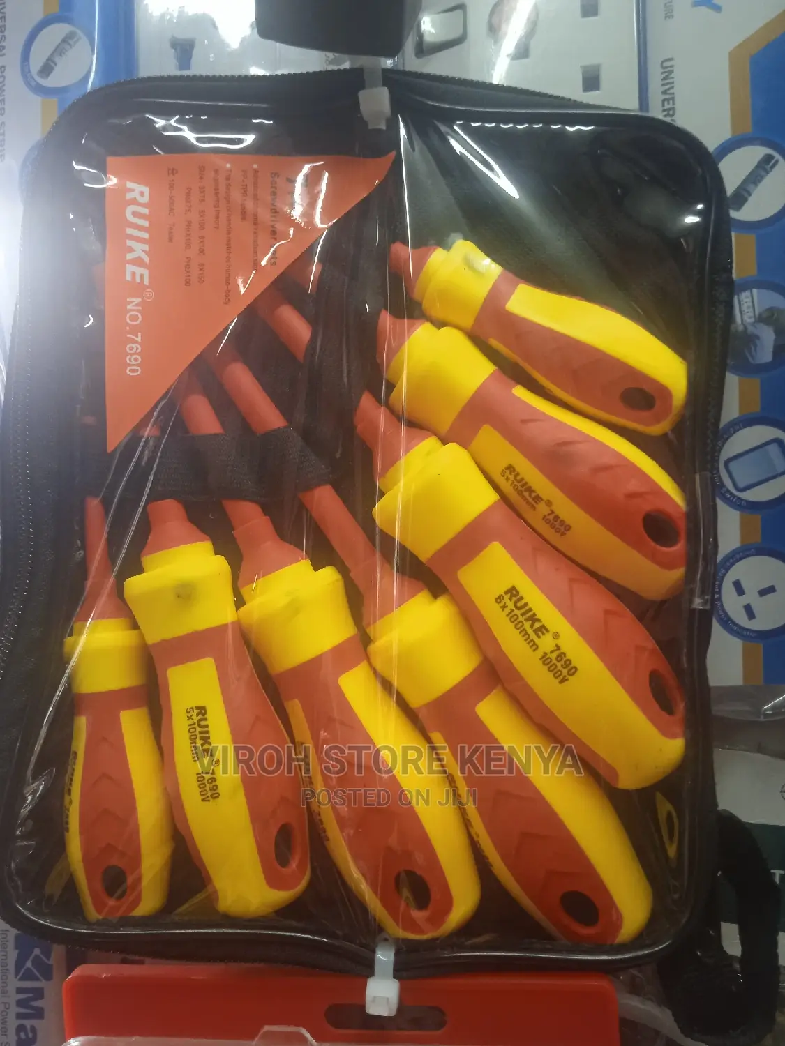 Set of Star/ Flat Screw Drivers