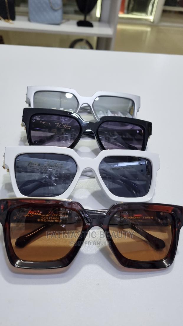 Louis Vuitton Sunglasses - thumbnail 2