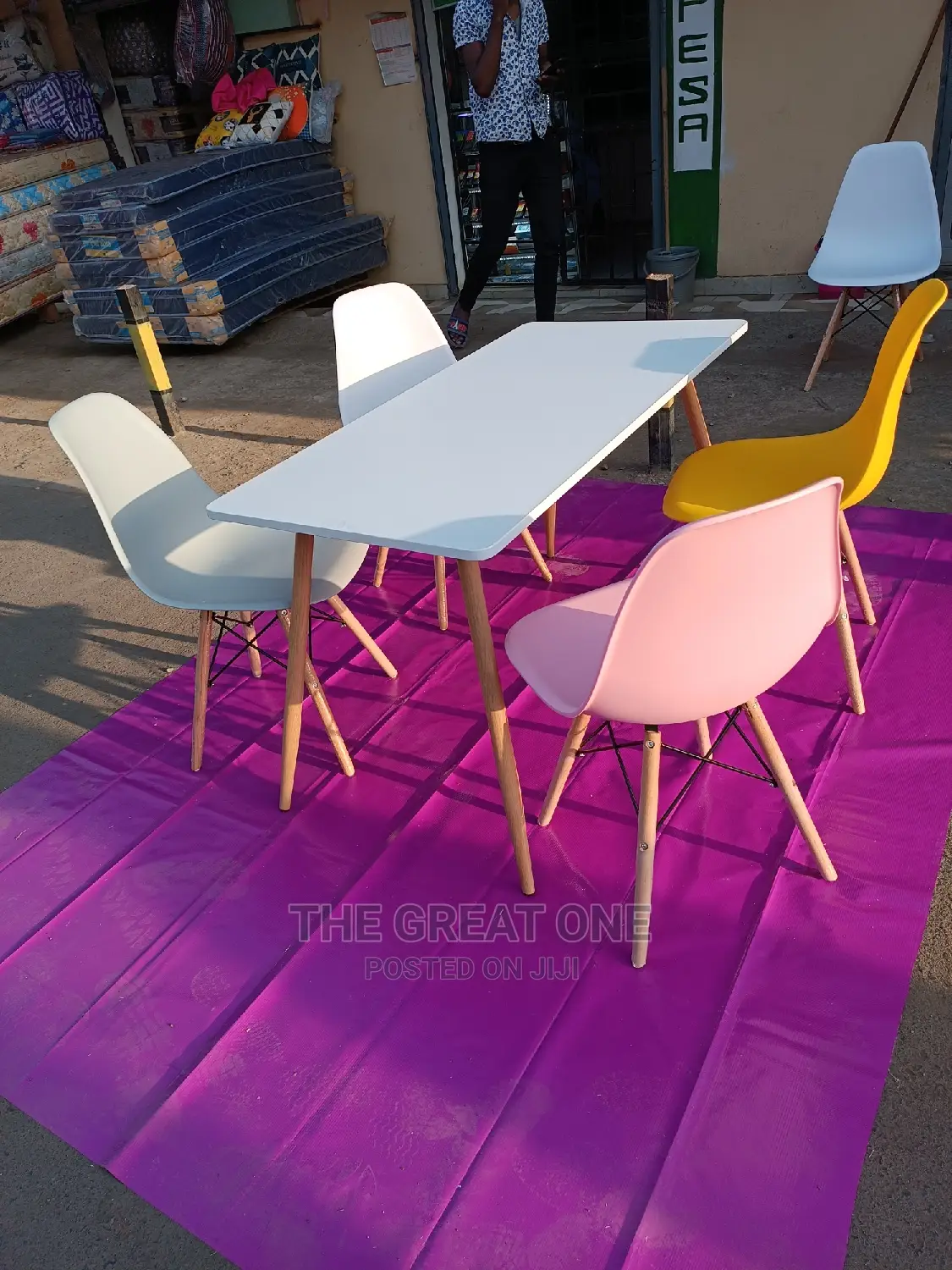 Eames Table